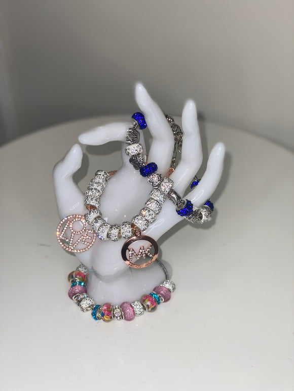 Tuulie Handmade Bracelets