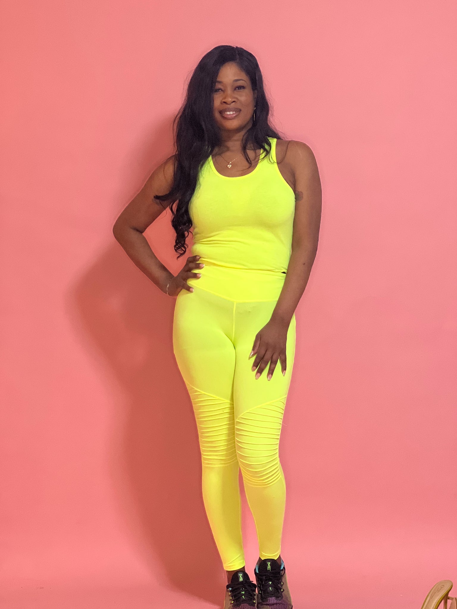 Carly Leggings (Neon Lime Green) – Tuulie Official